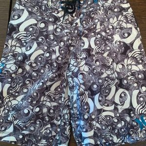 Hurley board shorts 34